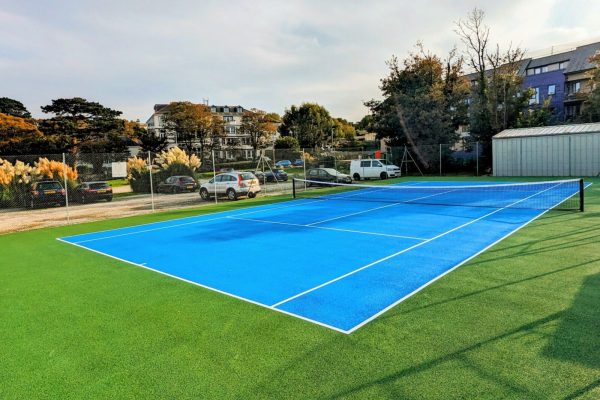 Falmouth Stays Hideaway Tennis COurt